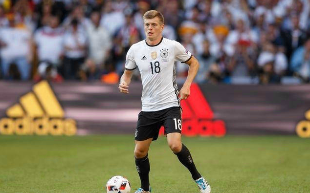 风云突变浙江队加时末段遗憾出局，英超版图或变，质疑声仍在，资深球员宣示担当的简单介绍